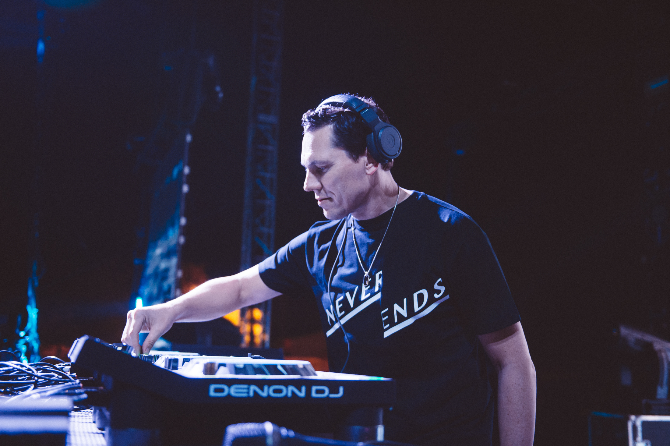 Tiësto Club Life: Volume 5. La nuova compilation è dedicata alla Cina - Dj  Mag Italia